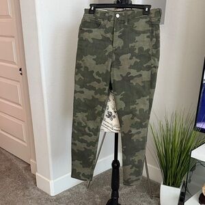 Gap Camouflage Skinny Pants